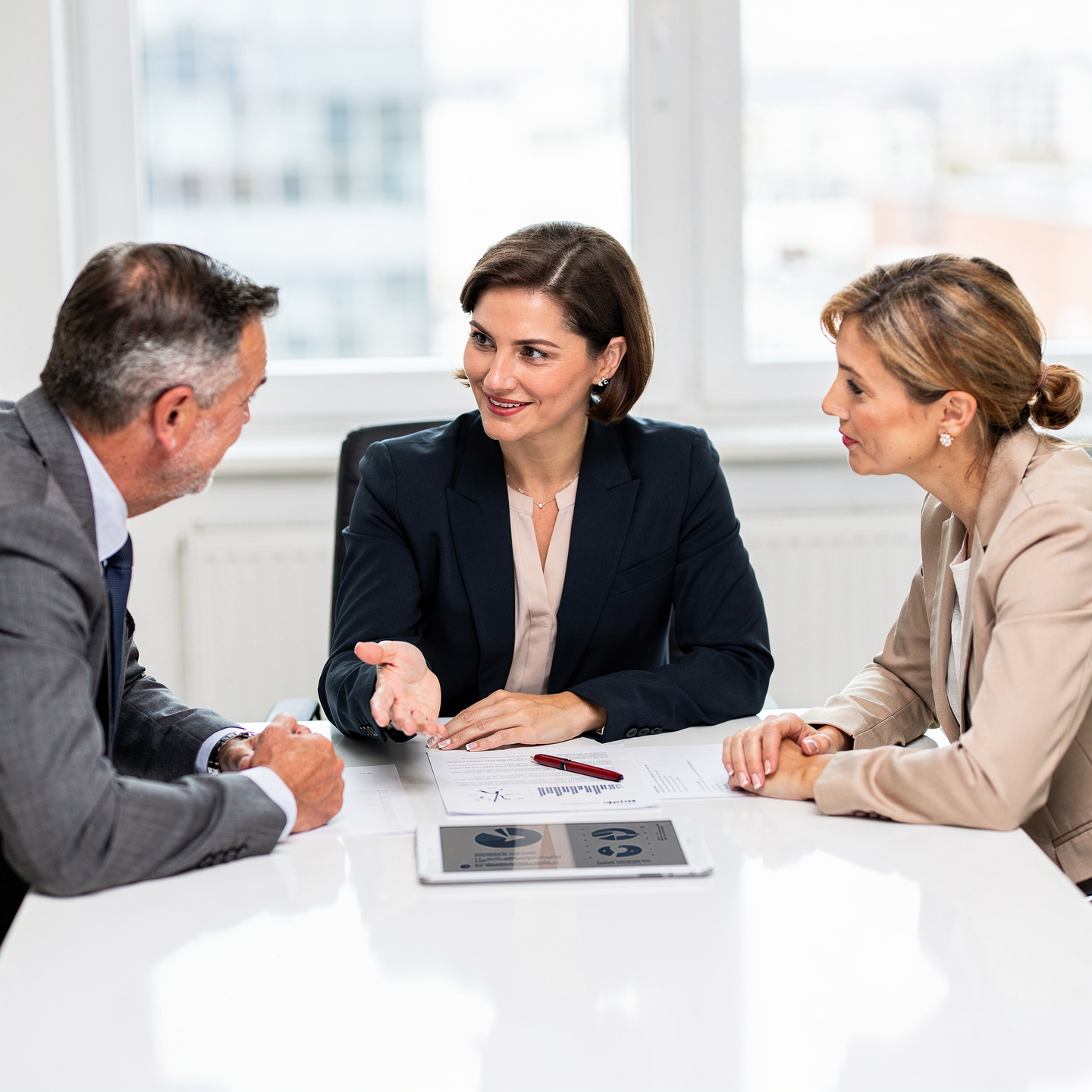 flux pro 2.0 european people in a corporate setting a premium corporate photography for a leg 0